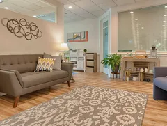 Essential Nutrition LLC - Waiting area