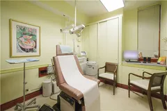 Dr. Bijan Safai, M.D. patient room