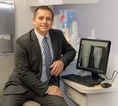 Dr. Hoedt specializes in hip and knee replacement and revisions (redos).