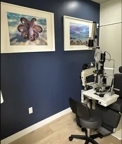 Advanced Eyecare Of Orange County, patient exam room