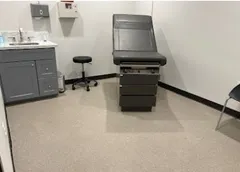 Medlife Urgent Care patient room.
