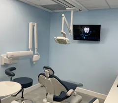 Doctor Dental Exam Room