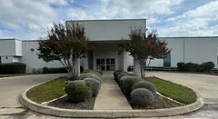 Outside view of Salud Texas Clinic (Irving - Las Colinas) located at 1320 W Walnut Hill Ln Suite 102, Irving, TX 75038.