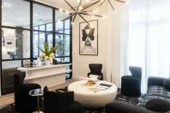 As soon as Dr. Jeffrey Gross is prepared to meet with you, the team will walk you to one of our private treatment rooms where we can learn everything about your questions and goals and construct a treatment strategy to focus on all of your needs.