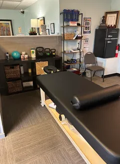At Canyon Creek Chiropractic & Spa, our core values are centered around providing exceptional care, promoting natural healing, and empowering our patients to take an active role in their well-being.