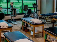 Orthopaedic Associates of Wisconsin Main Office in Pewaukee's Physical Therapy Room