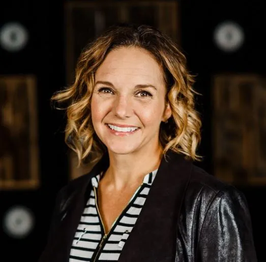 Amy Lindsay Howe
