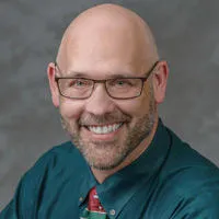 洋書 Dr. Paul Wolfe Arbeit! Dr. Paul Wolfe, MD, Family Medicine | Lincoln, NE | WebMD