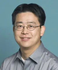 Andrew Y Peng