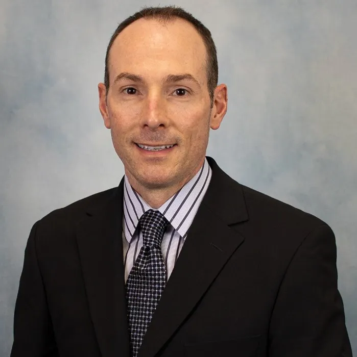 Benjamin D Mac Lennan