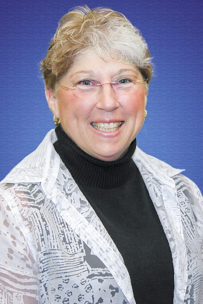 Joan Lee Thomas