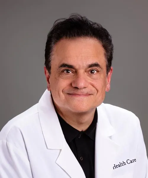 Ross D Zafonte