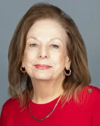 Loretta S Loftus