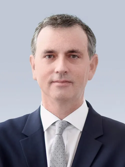 Daniel Yoshor