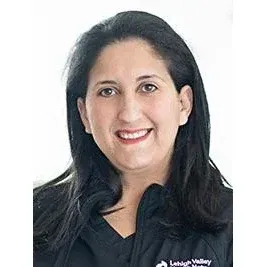 Stella M Ferker