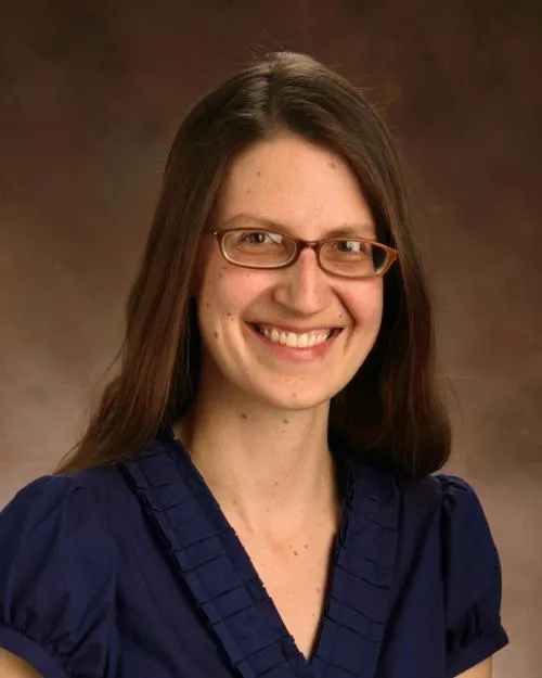 Rachel J Busse