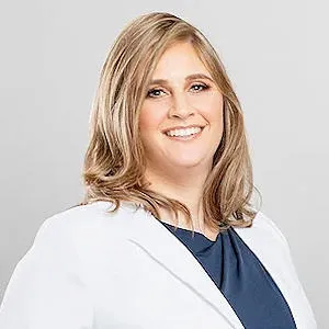 Amie R Miller