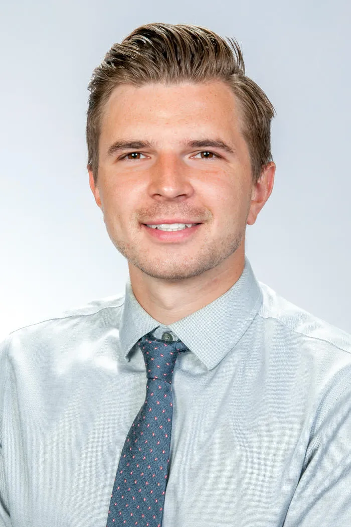 Karol J Hyjek