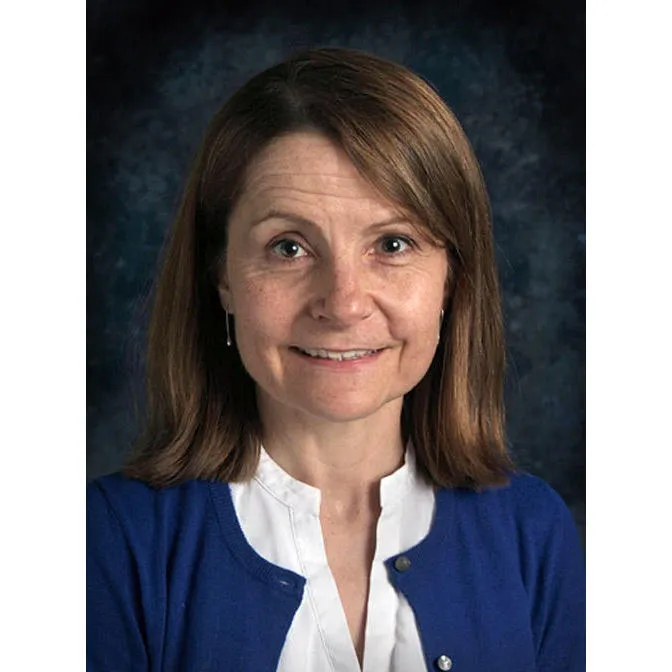 Carolyn L Cambor
