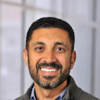 Hossam H Guirgis