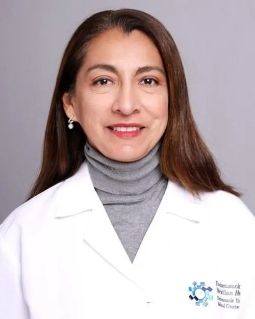 Adriana M Phan