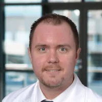 Christopher S Davis