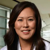 Leslie R Kim