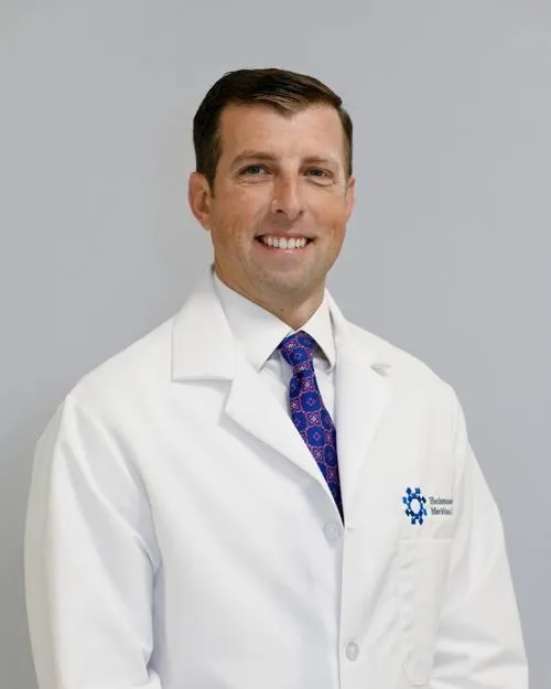 Matthew D Saybolt