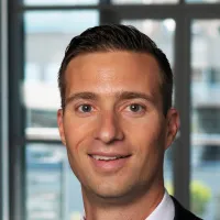 Tristan E Weaver