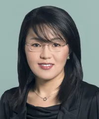 Jenny J Hong