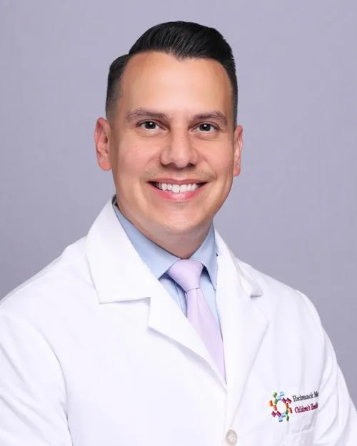 Jason E Hernandez