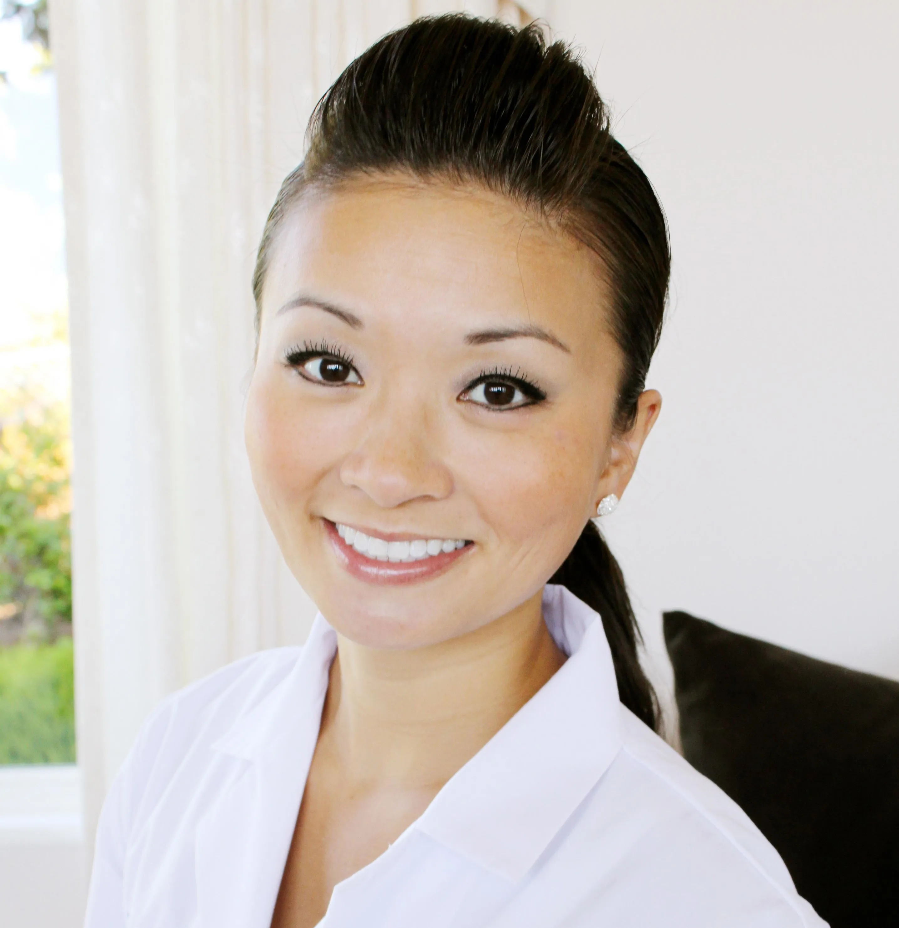 Kari C Woo