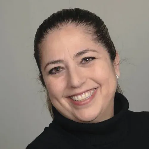 Elisa M Caloca