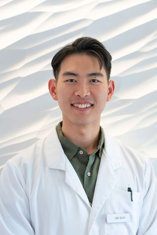 Dr. David Changwon Suh