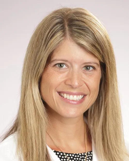 Erin E Miller