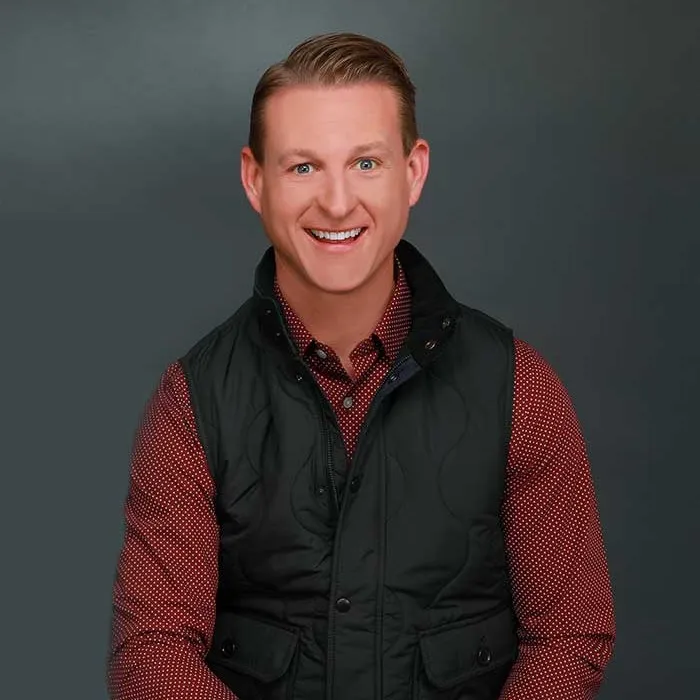 Kyle J Huish