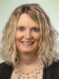 Kelli L Pfaff