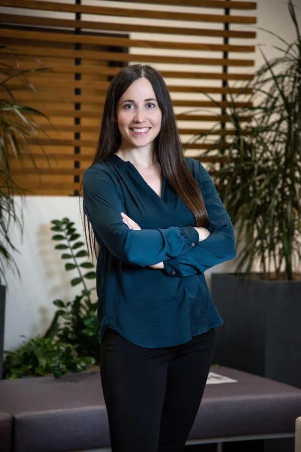 Elizabeth Finken, Do