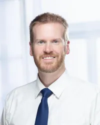 Tyler J Dahl