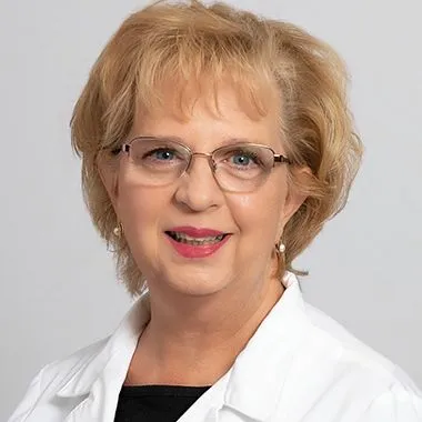 Lisa R Holcomb