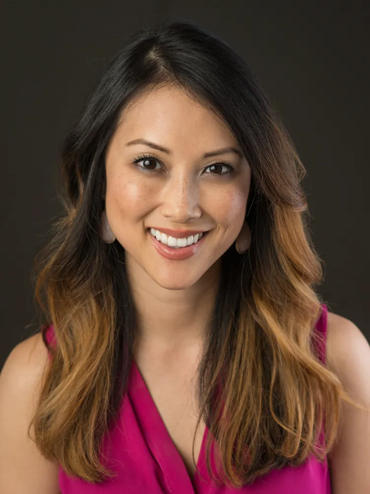 Jennifer J Lee