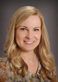 Jennifer L Hauf