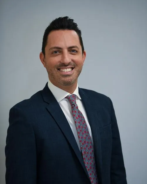 Mike Mizrahi