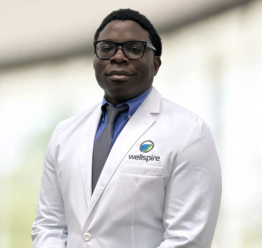 Christopher Oguayo