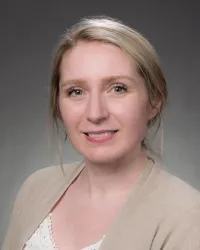 Stephanie L Harper