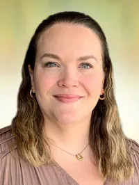 Laura Elizabeth Knutson