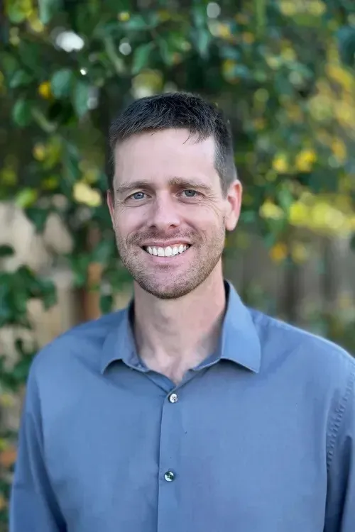 Daniel Henbest, 	MBBS