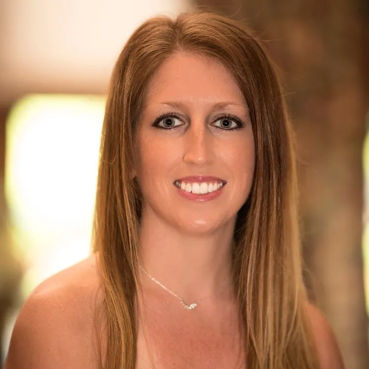 Elizabeth J Rutledge