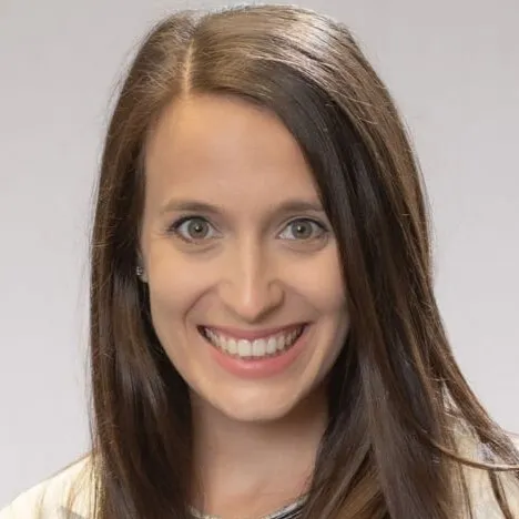 Elizabeth M Theriot