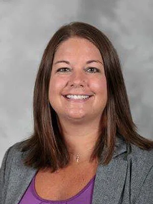 Stephanie L Reynolds
